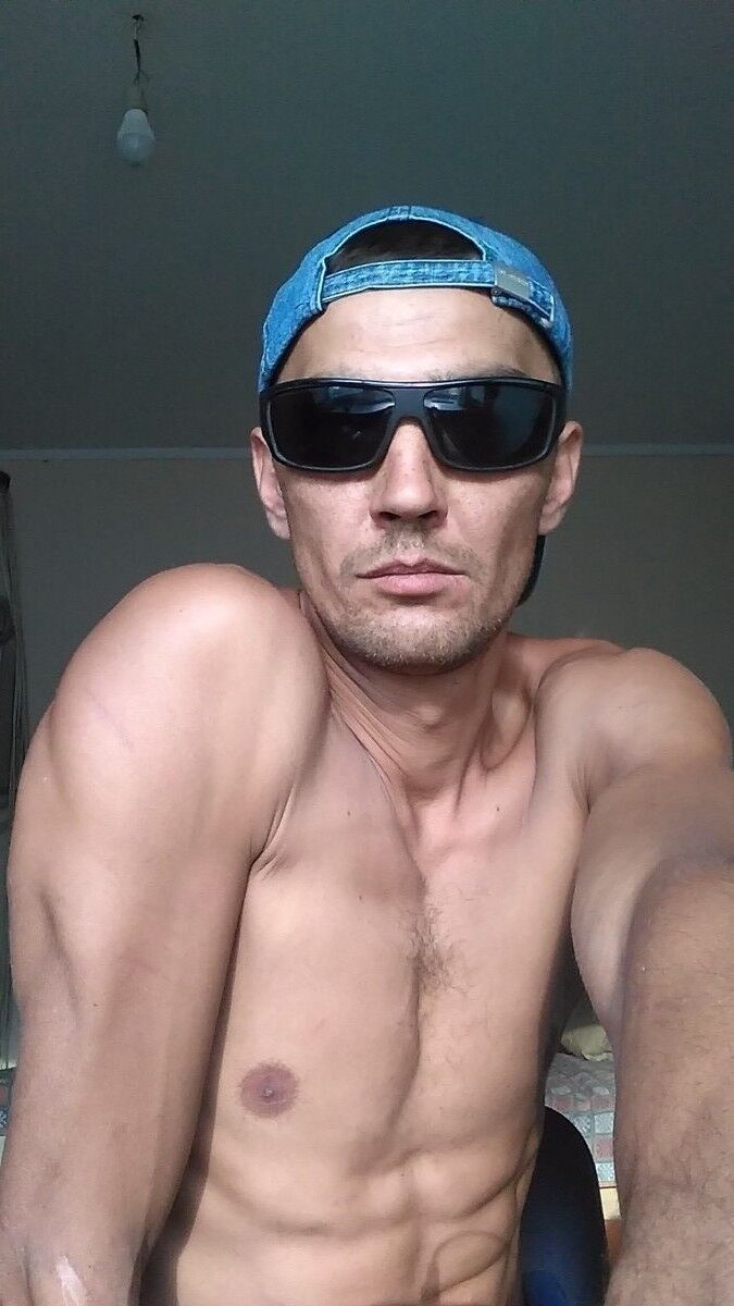  11381343  Sasha, 43 ,    