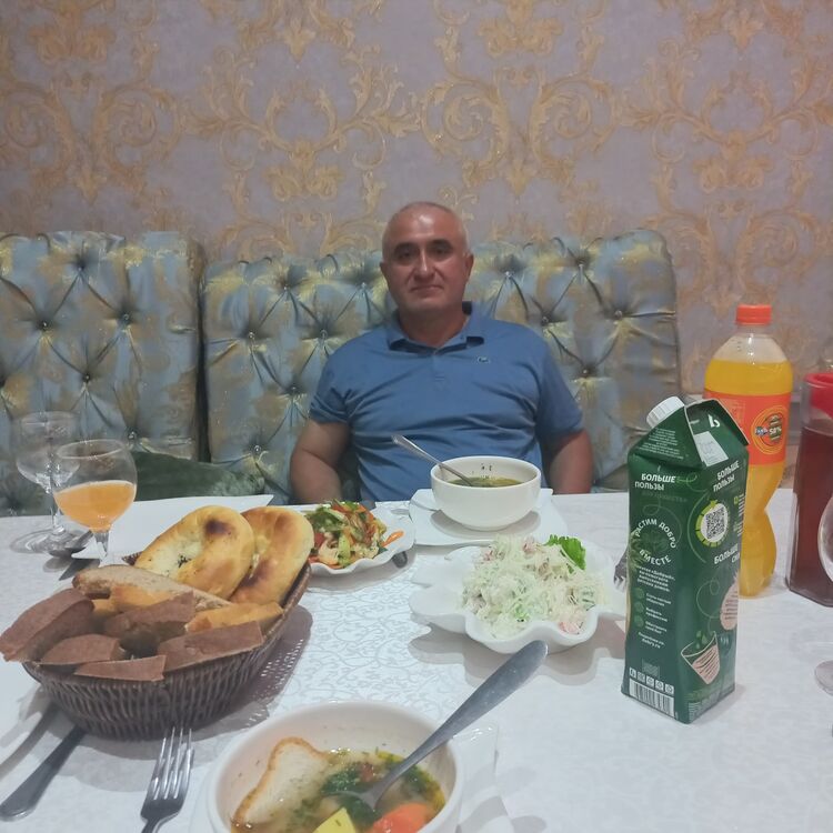  47271643  ALEX, 51 ,    