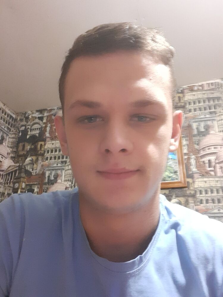  31571093   , 24 ,    