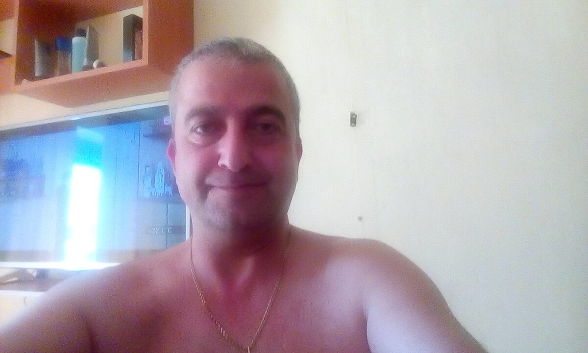  9683963  , 53 ,    