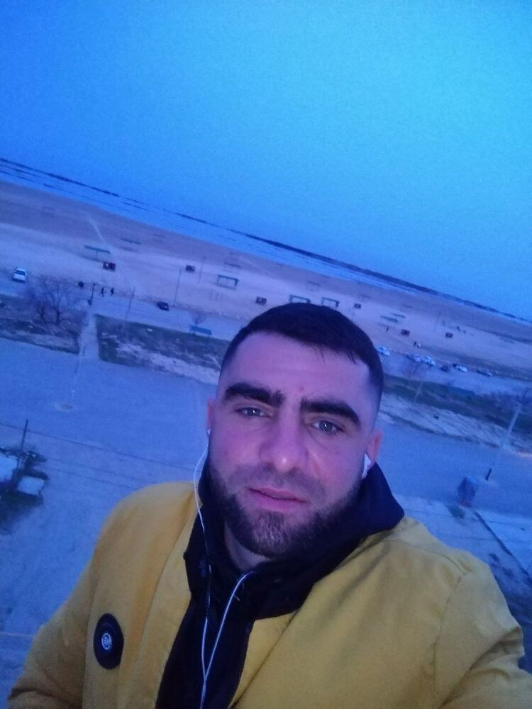  49714623  , 24 ,    