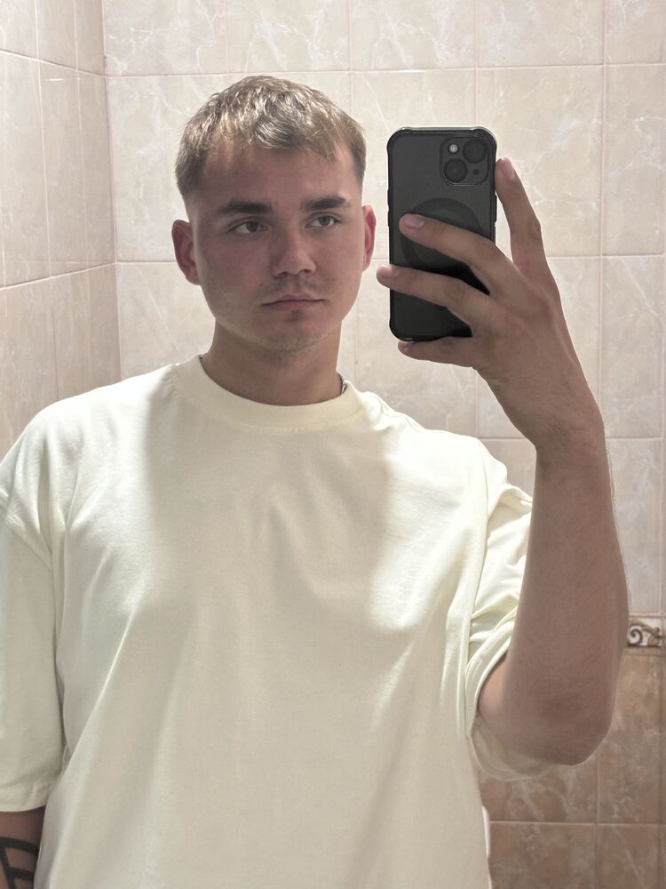  43900603  , 22 ,    
