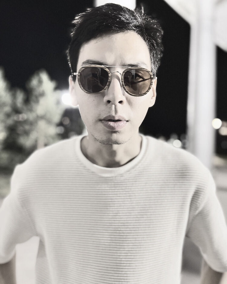  43436613  Bolat, 34 ,    