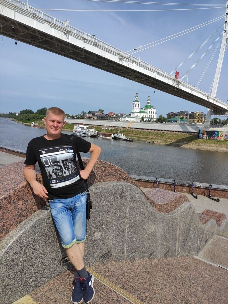  41440693  Sergey, 40 ,    