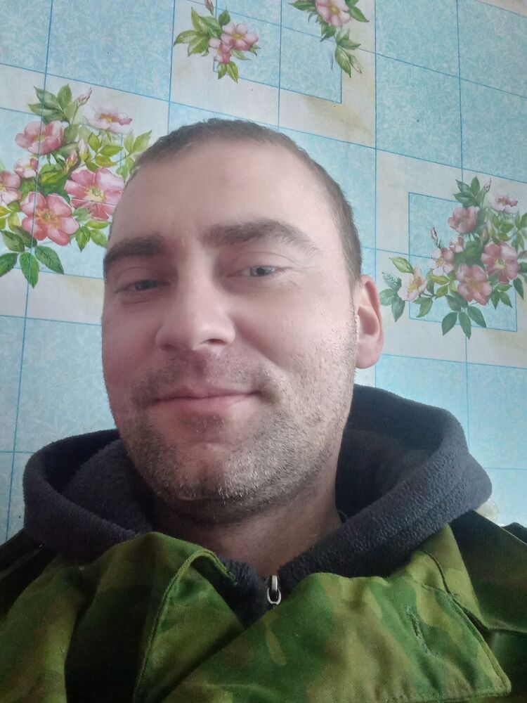  22987983  , 40 ,    