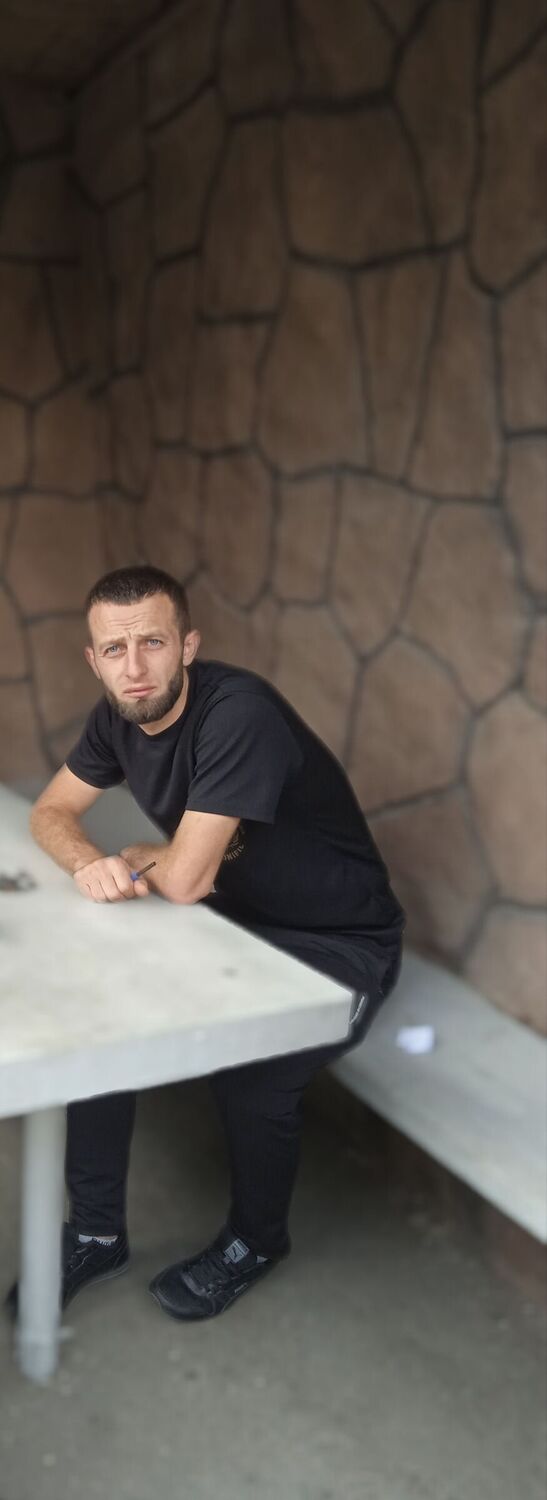  40459773  , 27 ,    
