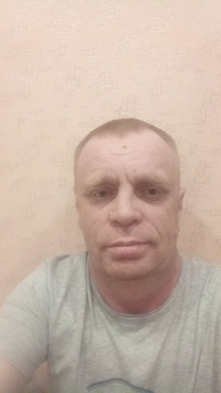  40420373  , 57 ,    