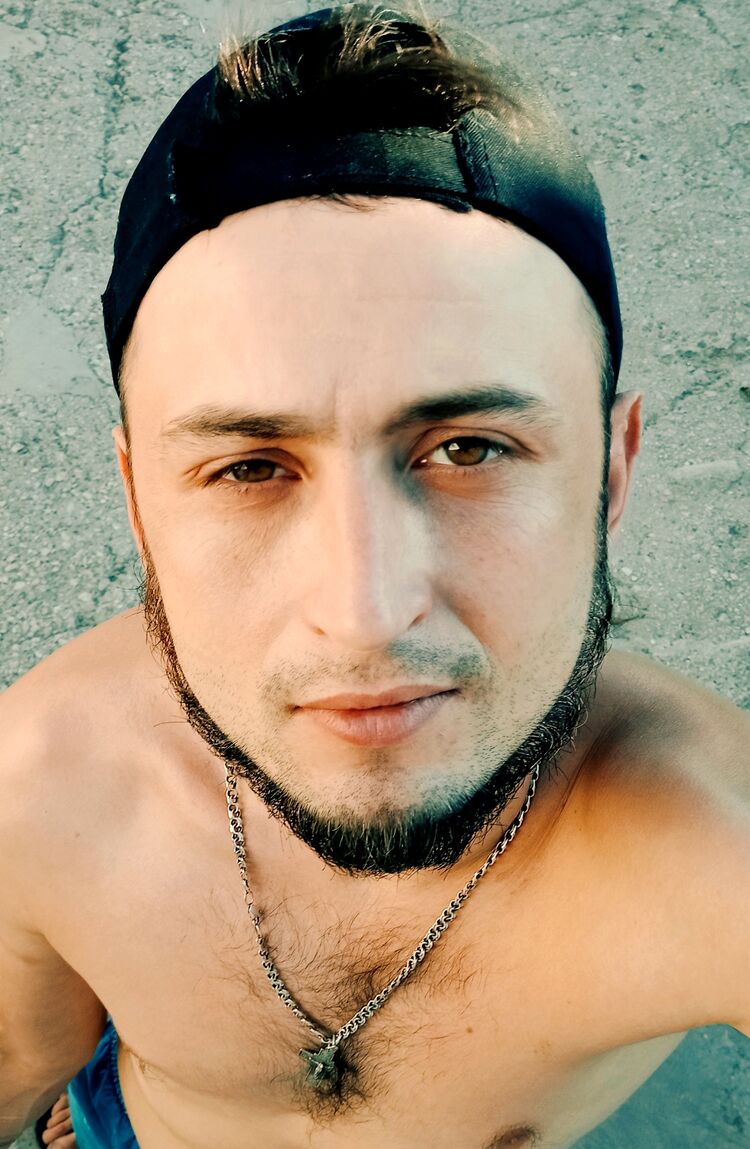  37049773  , 29 ,    