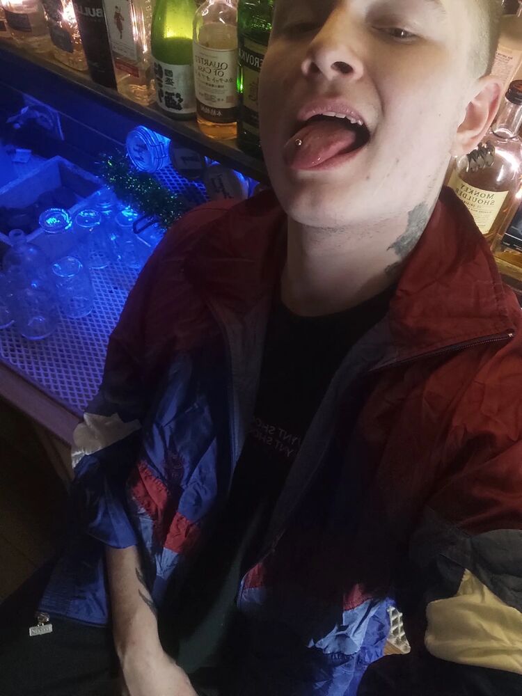  41349783  , 27 ,    