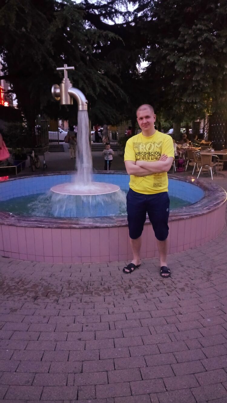  45028163  , 32 ,    