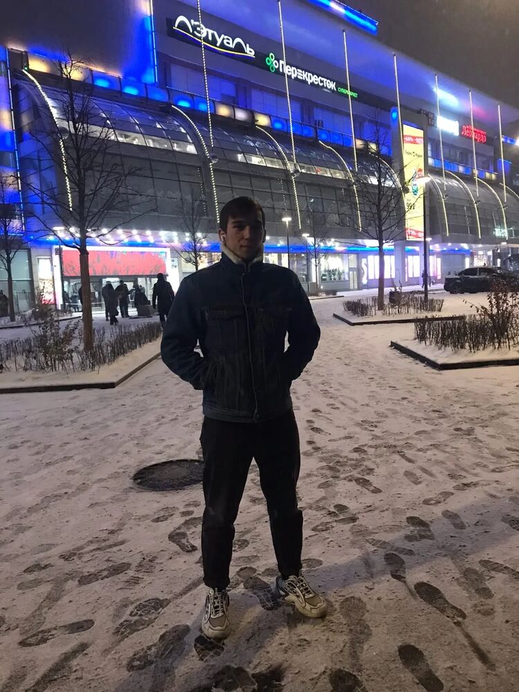  ,   Vova, 24 ,   ,   , 