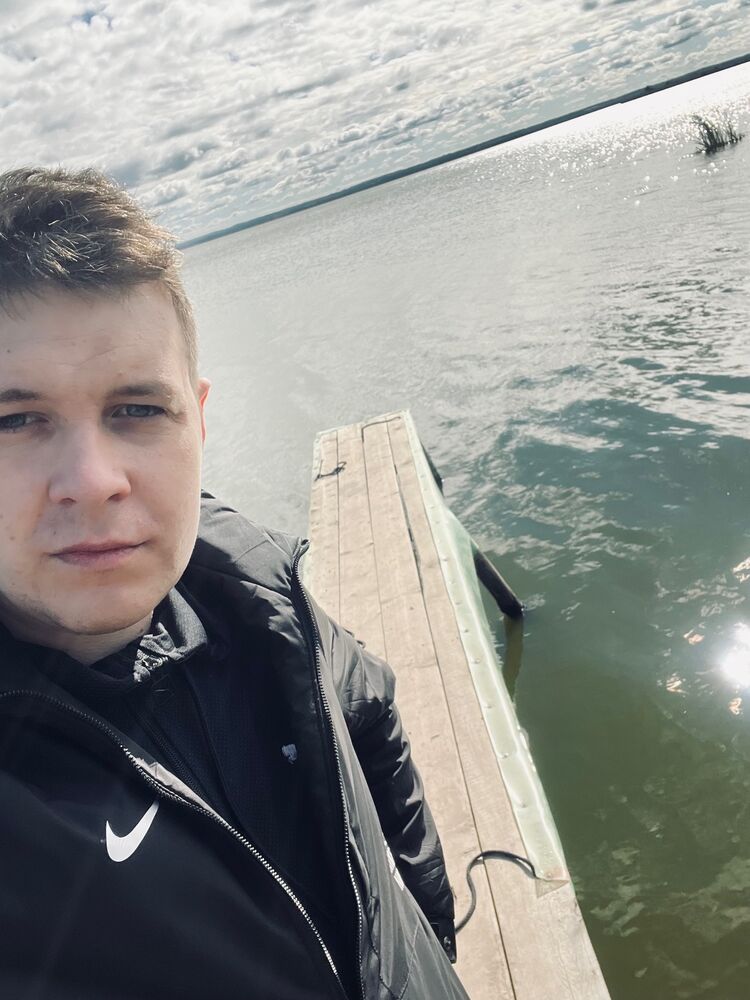  54086093  , 37 ,    --