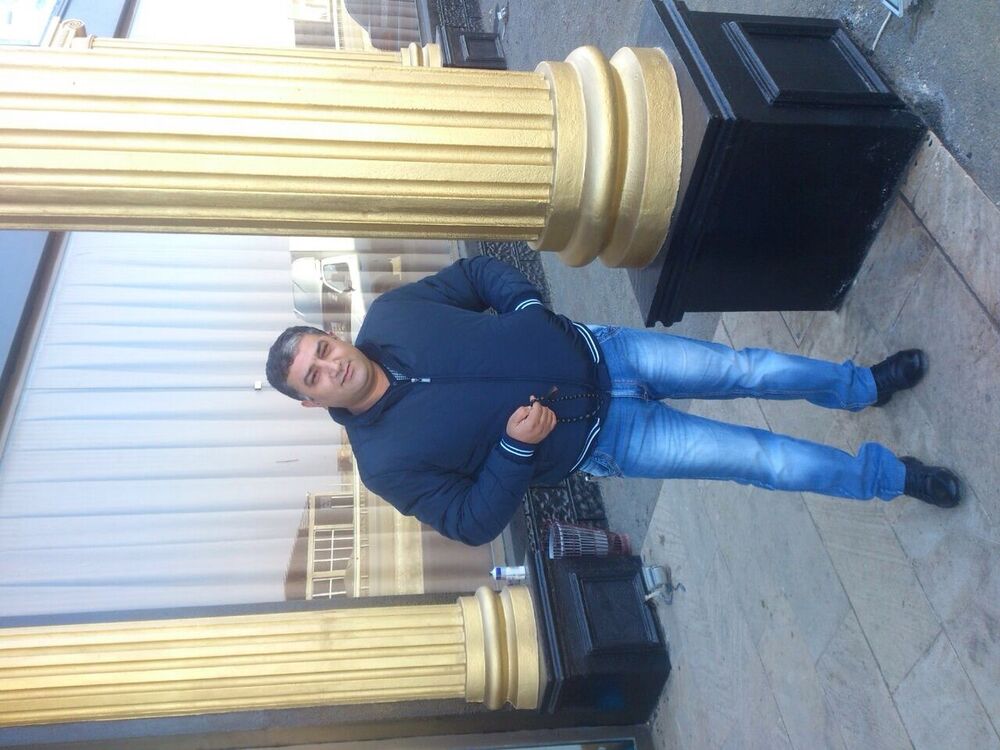  5281063  Revwan, 49 ,    