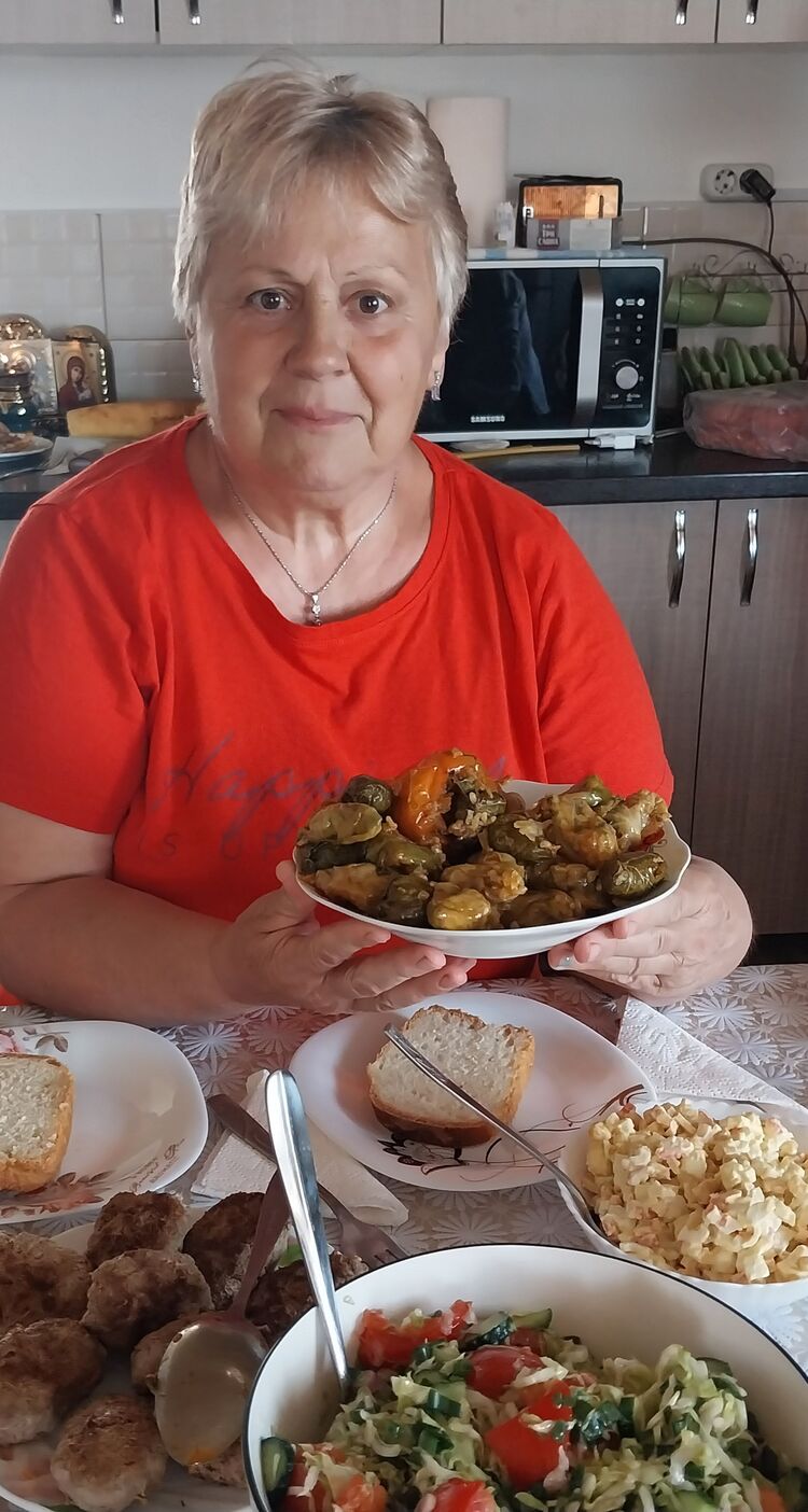  ,   Aurica, 62 ,   ,   