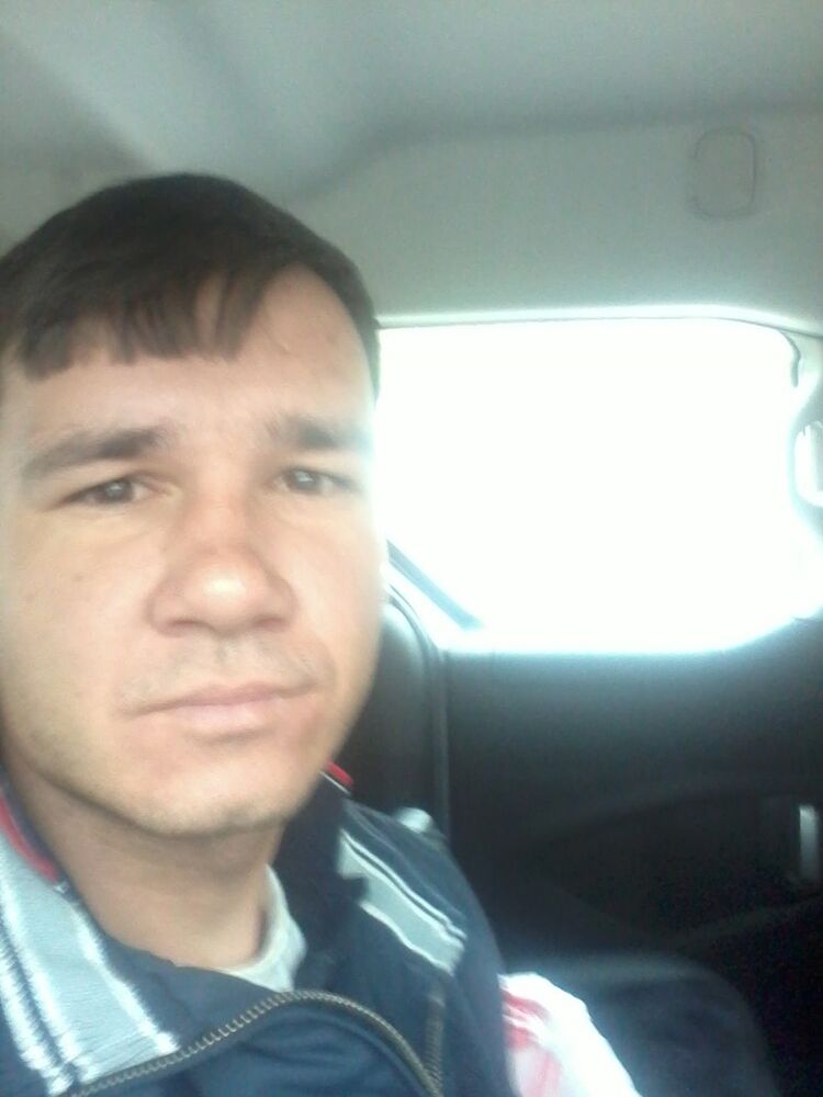  5906993  Andrei, 40 ,    