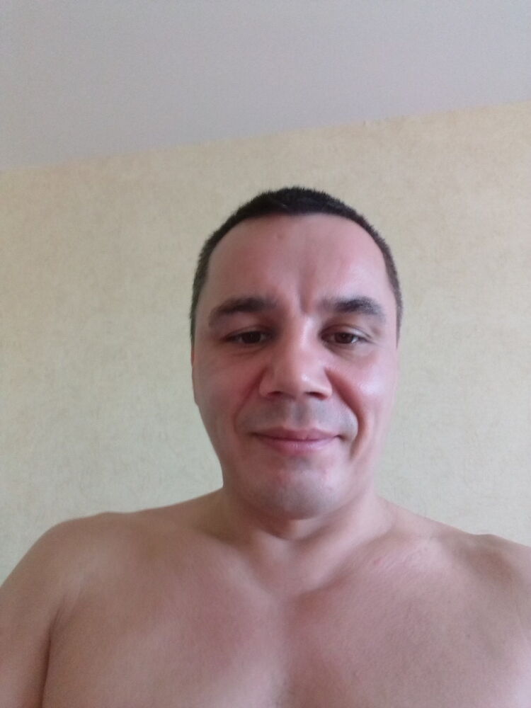  10567853  , 49 ,    