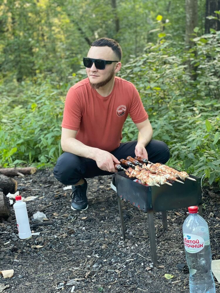  37822293  Kanat, 27 ,    