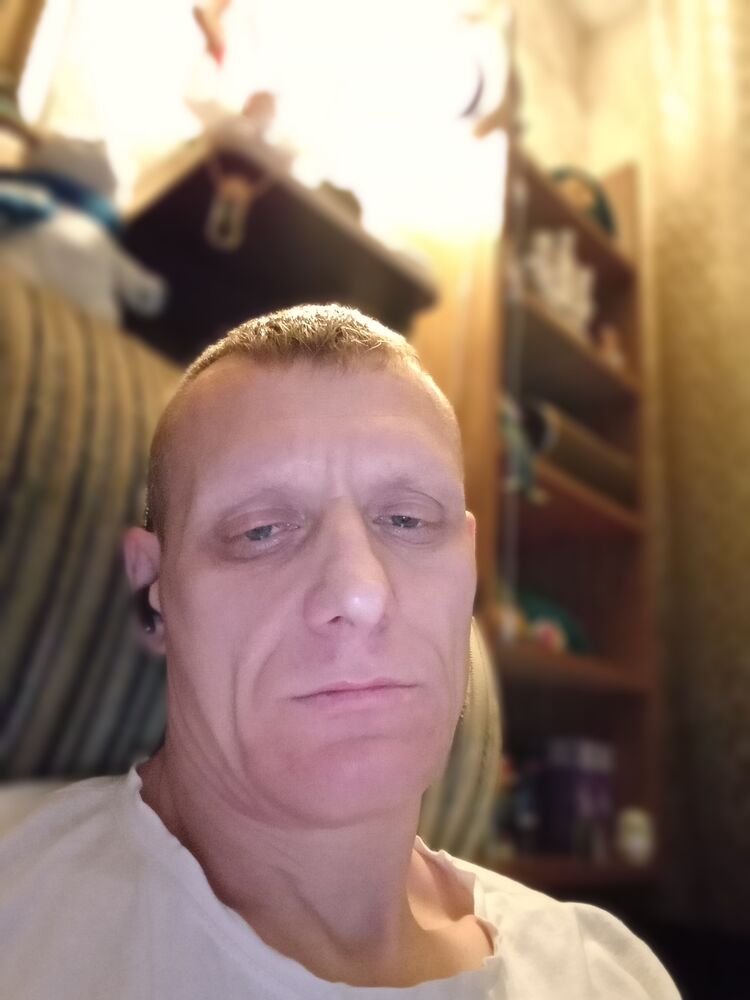  48032773  , 42 ,    