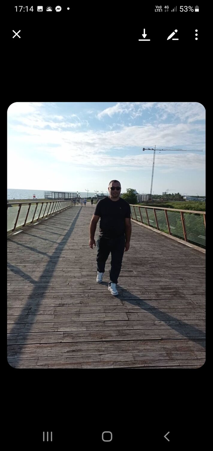  34566293  Giorgi, 35 ,    