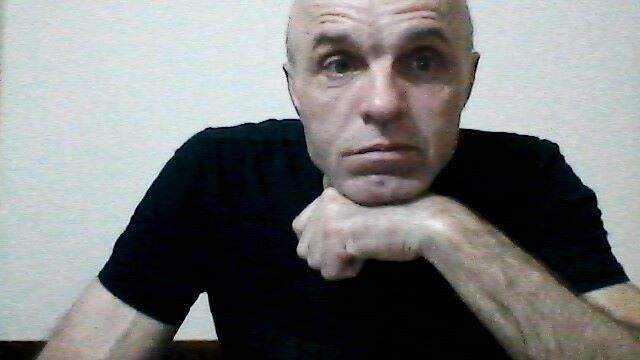  19011183  , 57 ,    