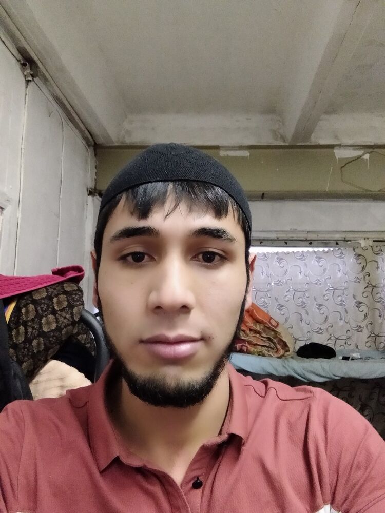  19012853  Marufxon, 32 ,    