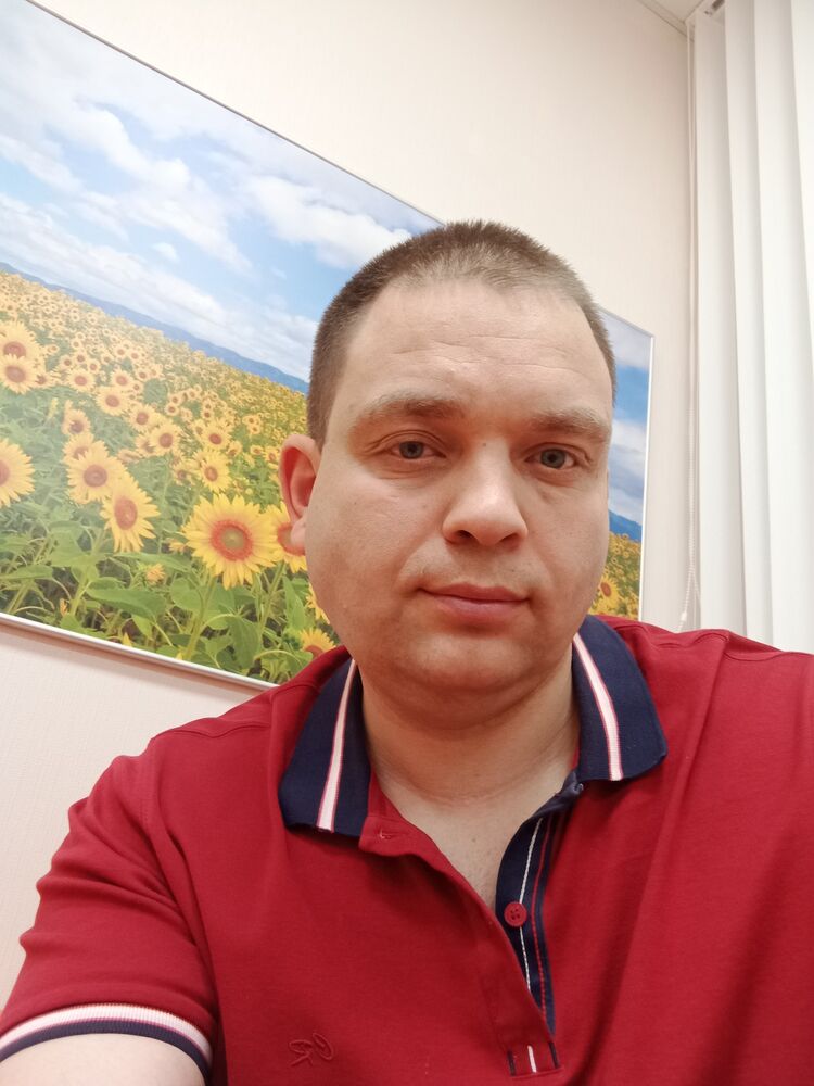  ,   Michail, 42 ,   ,   , c 