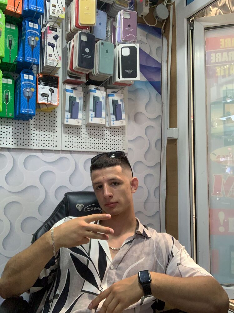  44941533  , 20 ,    