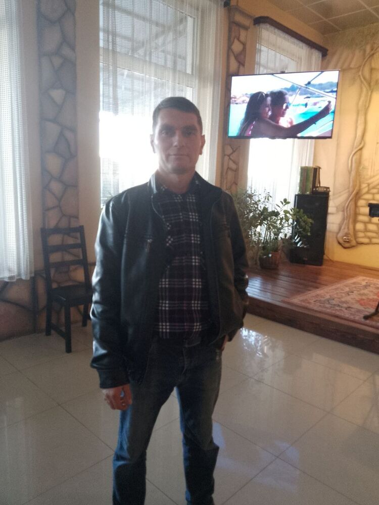  31779923  , 41 ,    