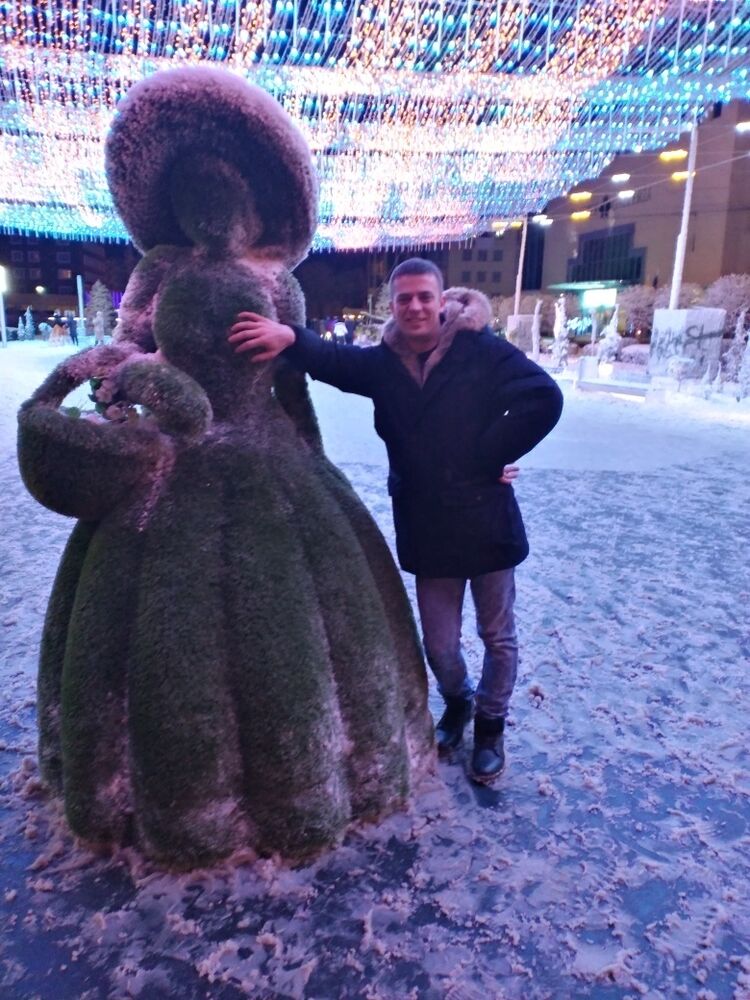  40564413  Alexey, 37 ,    