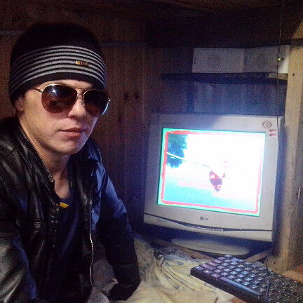  8676843  , 35 ,    -