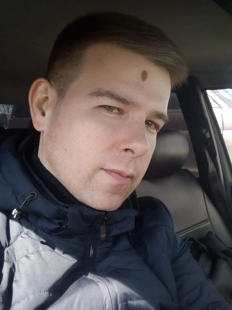  32359393  , 42 ,    