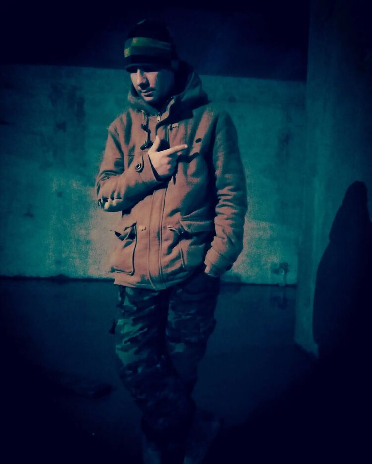  47807243  , 35 ,    