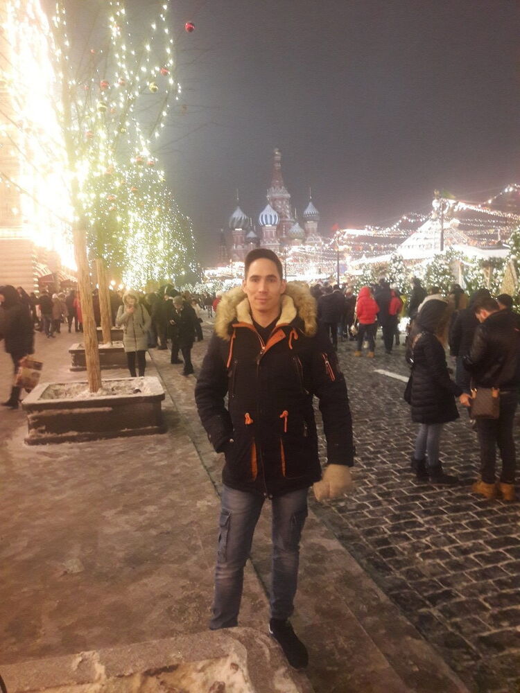  ,   Ruslan, 41 ,   ,   , c 