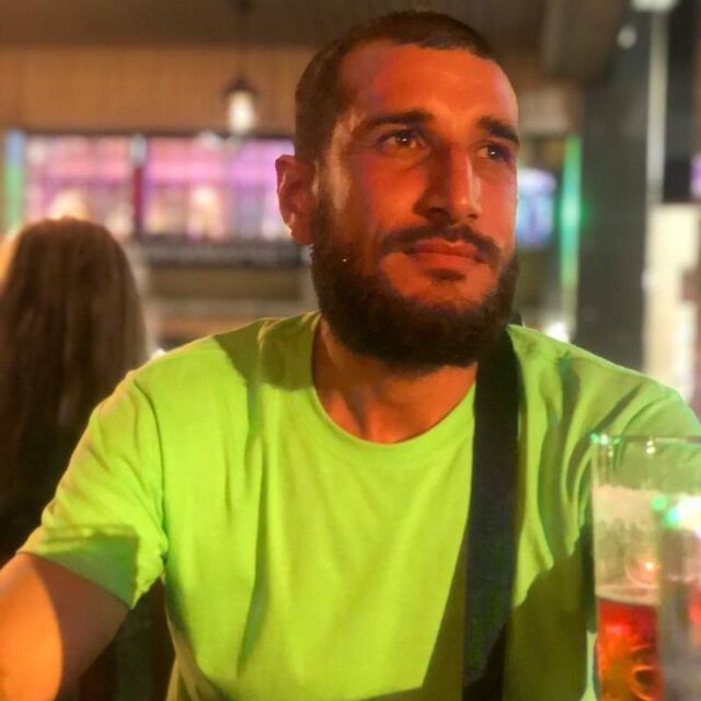  43593083  , 34 ,    