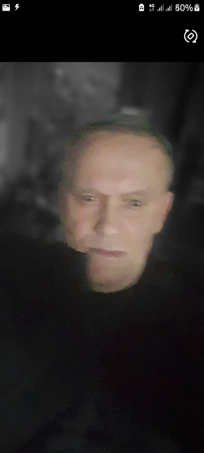  53305383  , 56 ,    