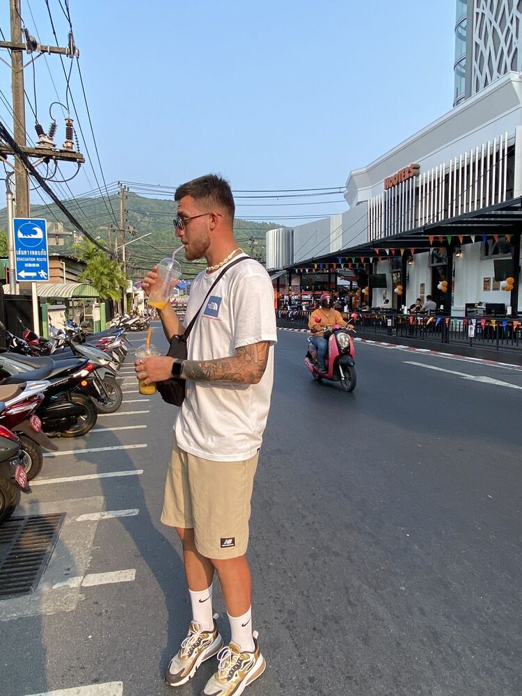  ,   , 24 ,   ,   