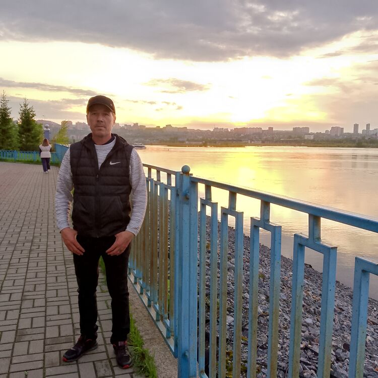 ���� 43422833 ������� ������, 46 ���, ���� ���������� � �����������