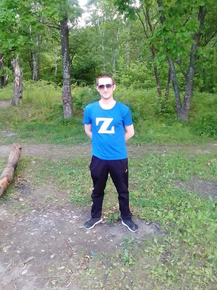  27275693  , 33 ,    