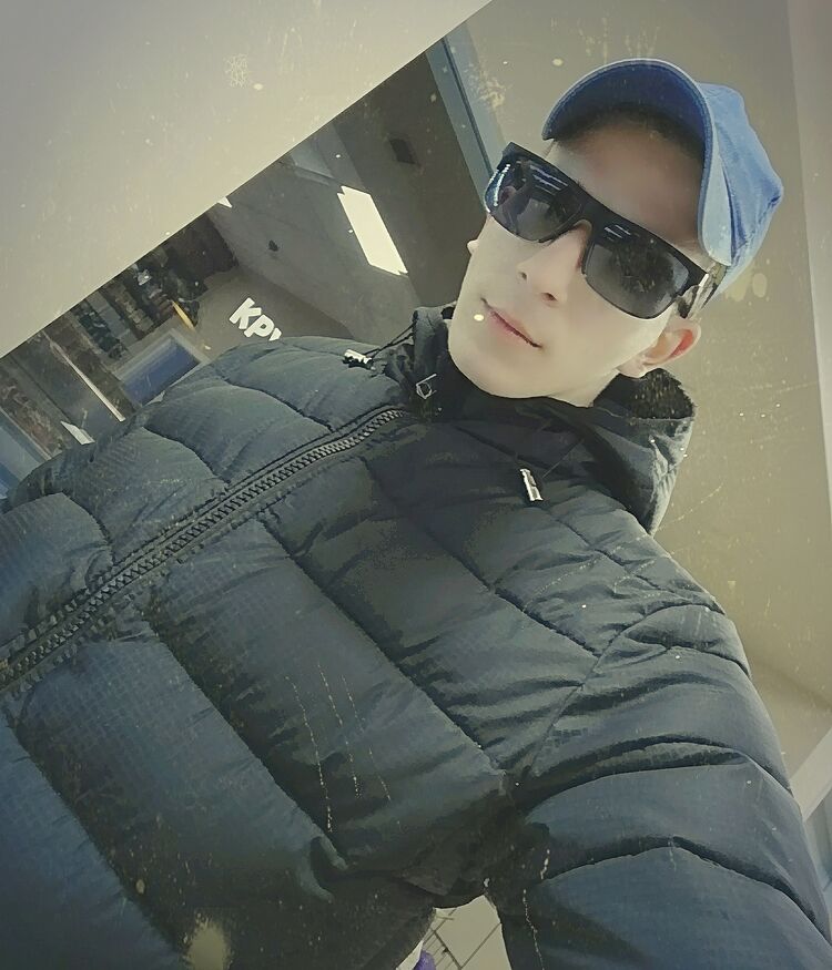  41797973  , 23 ,    