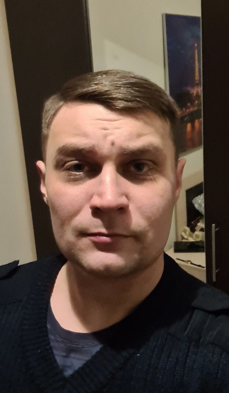  28145663  Ivan, 34 ,    