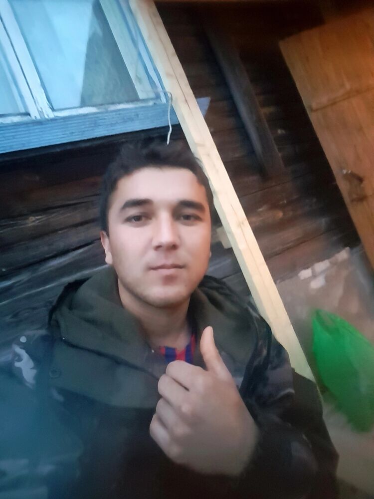  45750423  Roma, 29 ,    