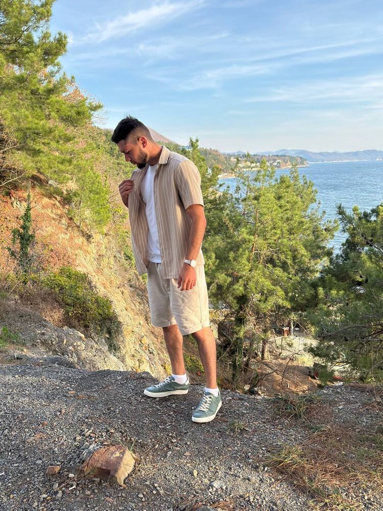  54687203  , 22 ,    Goddard