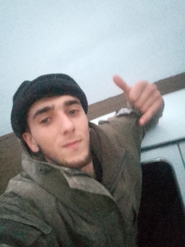  49289763  , 23 ,    