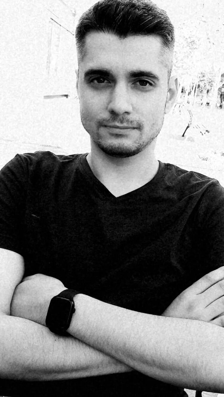 ���� 30584413 ������� �����, 32 ����, ���� ���������� � ��������