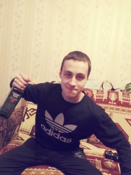  -,   Artem, 31 ,   ,   , c , 