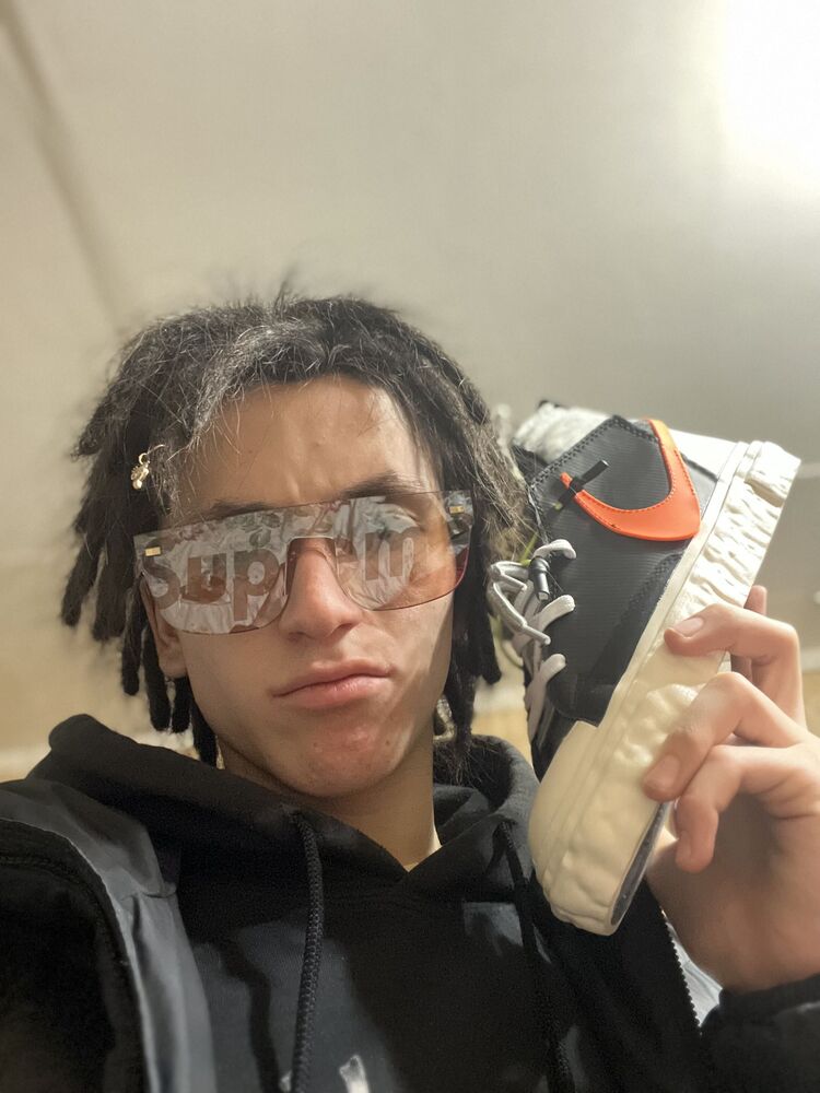  39413853  , 20 ,    