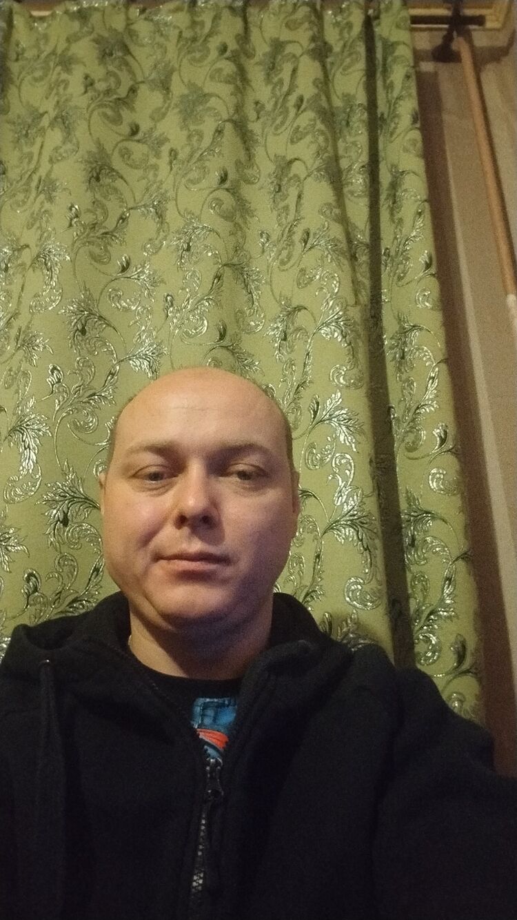  52557093  , 39 ,    -