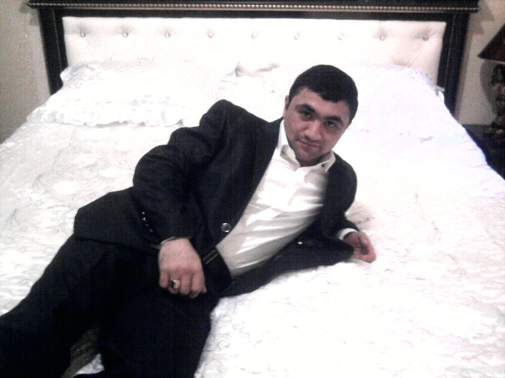  6951833  Oybek, 33 ,    