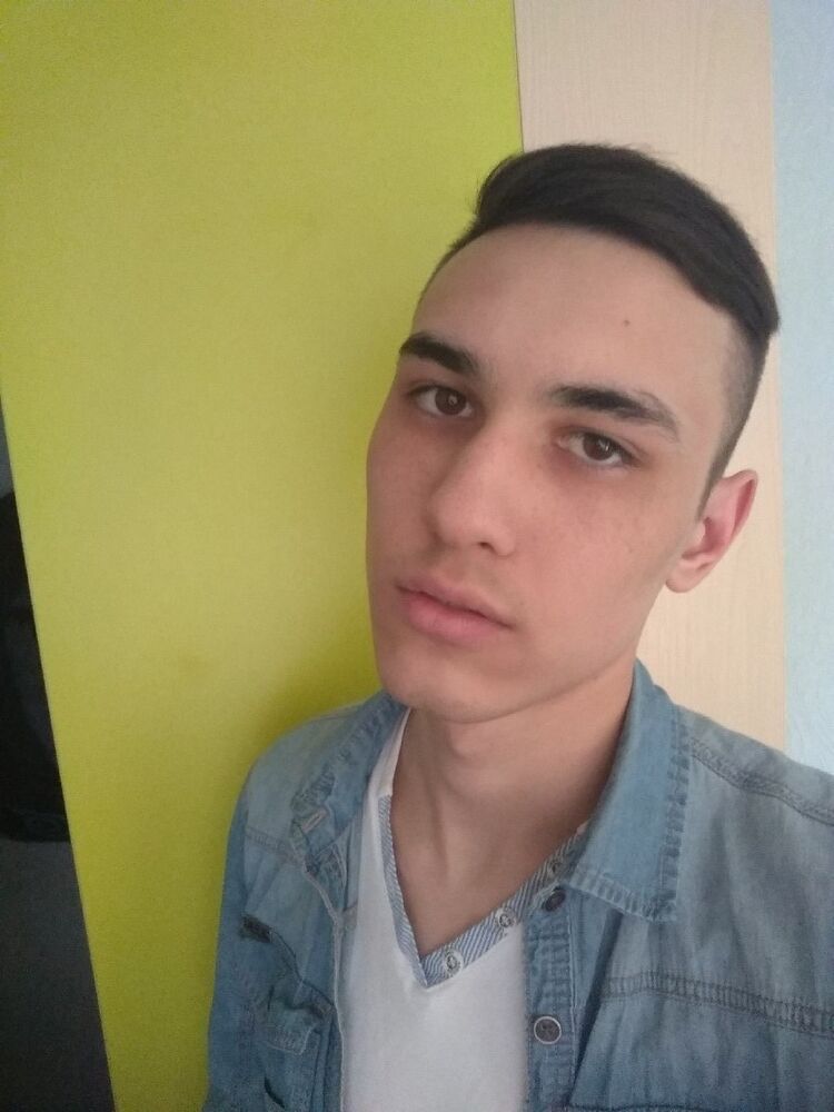  15476563  , 24 ,    