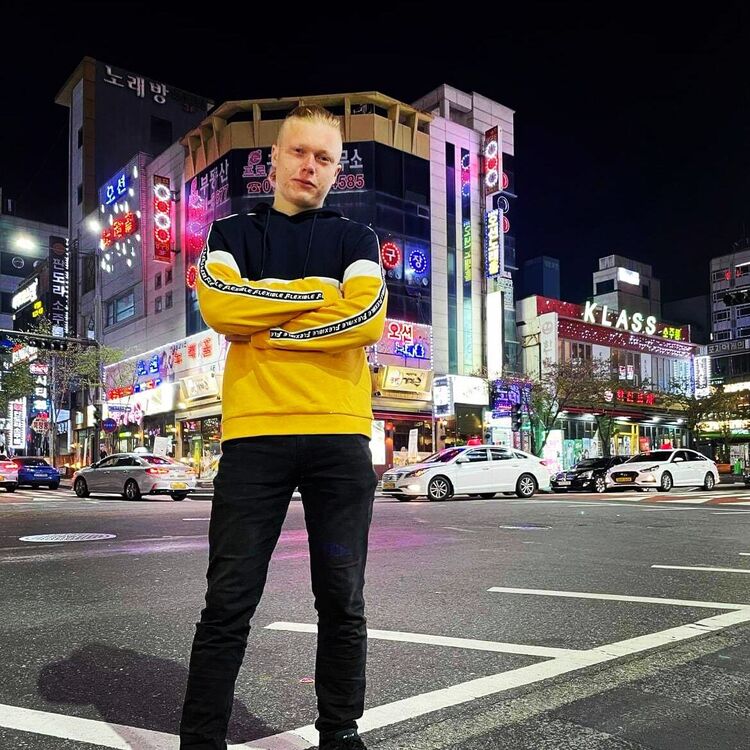  ,   Fedor, 28 ,   ,   